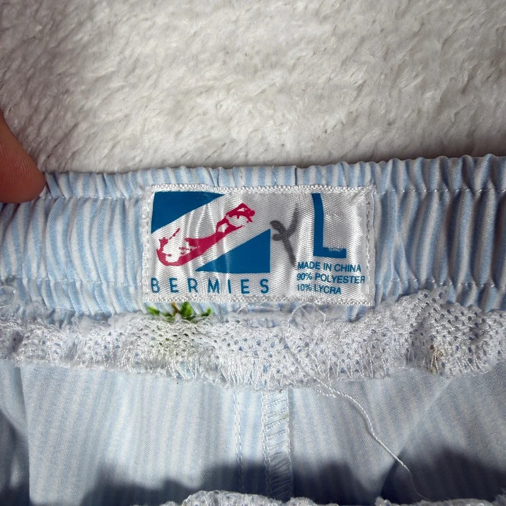 Bermies Swim Trunks Mens L Blue White Striped Palm Tree Stretch Mesh Lining